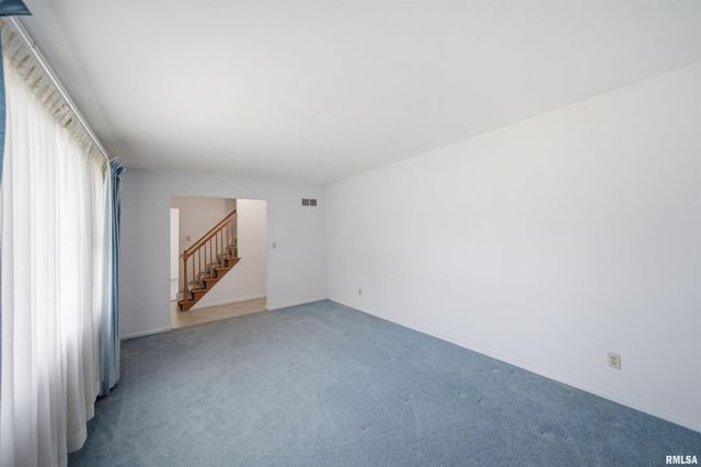 1404 E GLEN Avenue, Peoria Heights, IL 61616