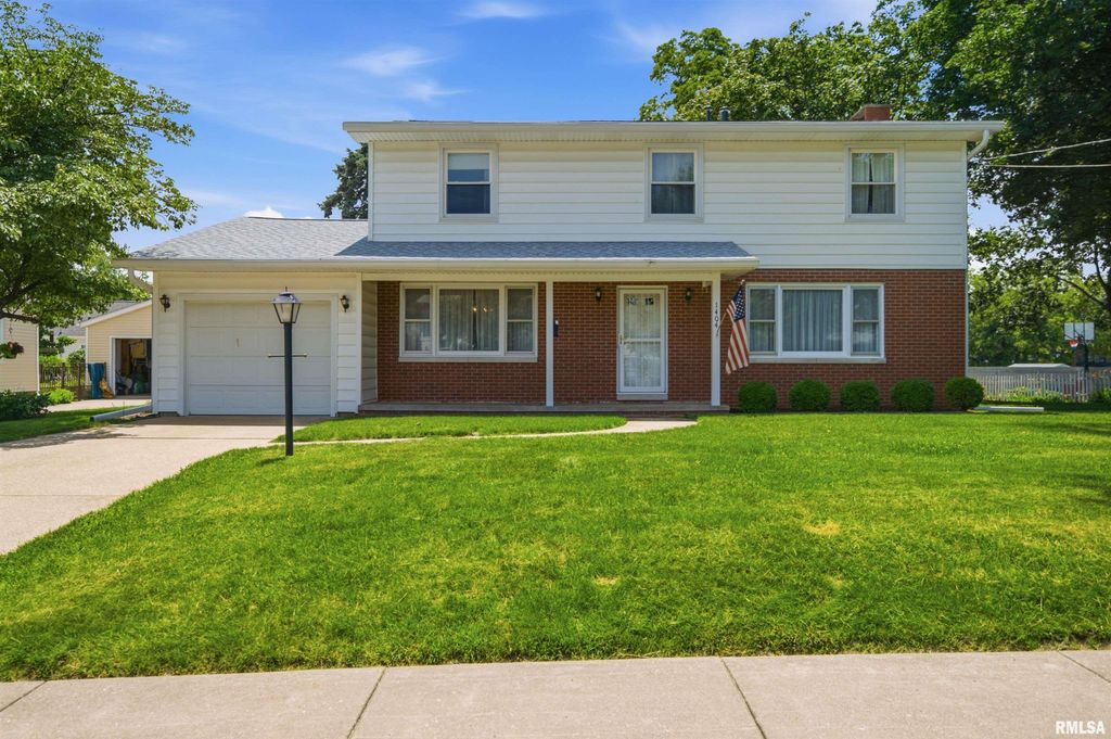 1404 E GLEN Avenue, Peoria Heights, IL 61616
