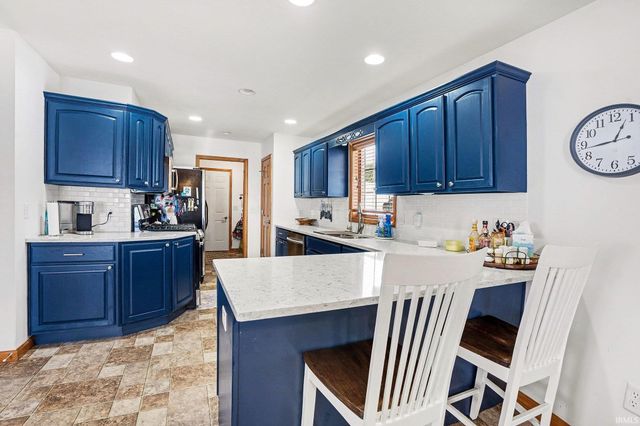 57617 Blackberry Road, Mishawaka, IN 46544