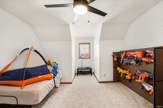 57617 Blackberry Road, Mishawaka, IN 46544