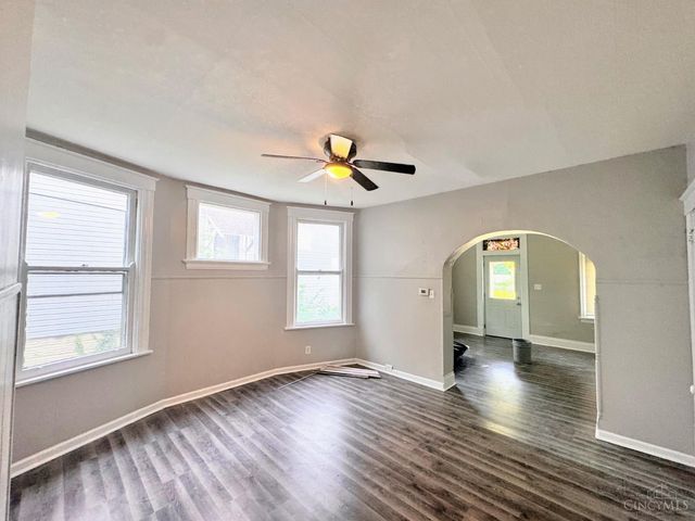 3742 Mayfield Avenue, Cincinnati, OH 45205