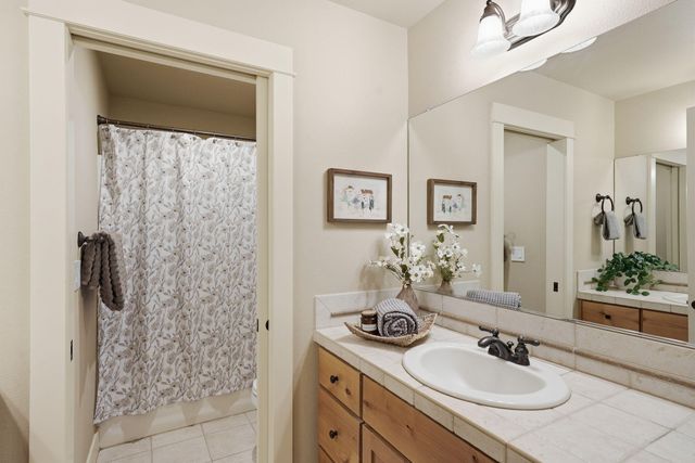 912 E Timber Pine Drive, Sisters, OR 97759