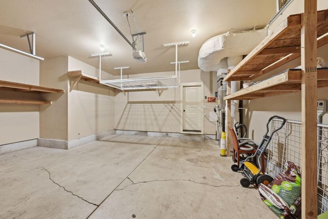 912 E Timber Pine Drive, Sisters, OR 97759