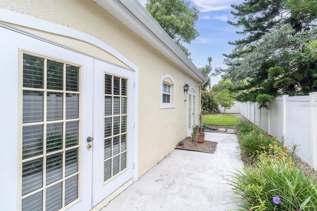 2189 OAK FOREST LANE, Palm Harbor, FL 34683