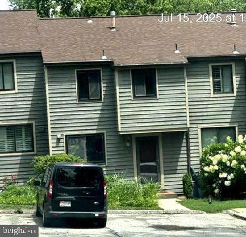 12 STONERIDGE CT #26, Baltimore, MD 21239