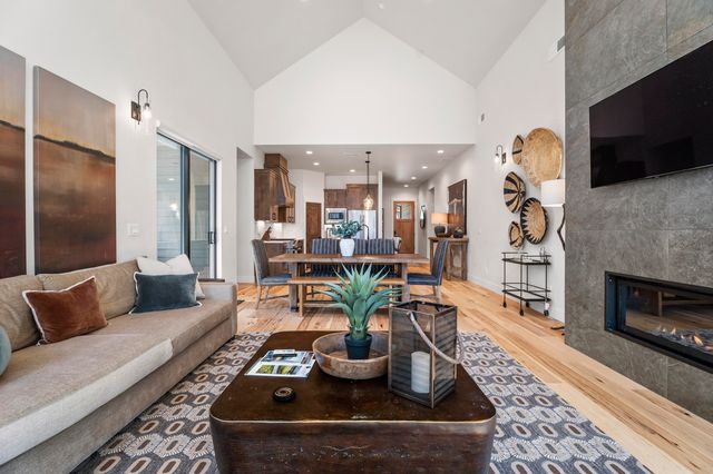 18171 Forestbrook Loop 9, Bend, OR 97707