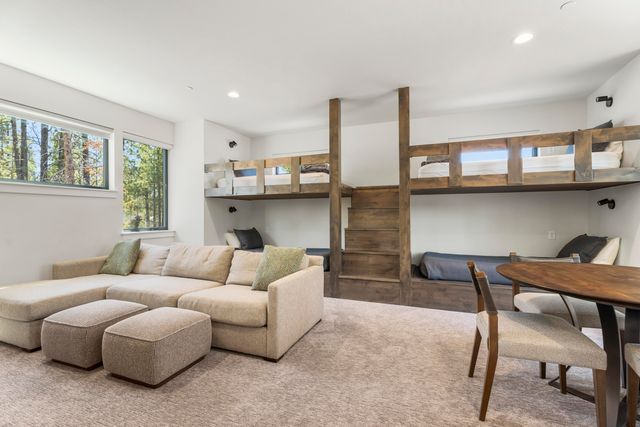 18171 Forestbrook Loop 9, Bend, OR 97707