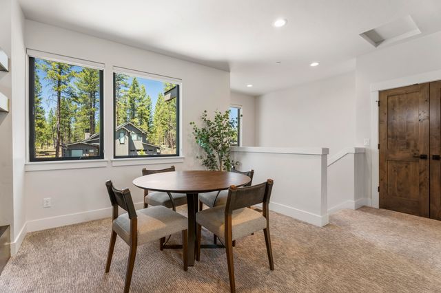 18171 Forestbrook Loop 9, Bend, OR 97707