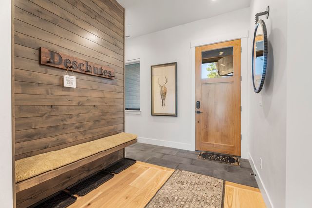 18171 Forestbrook Loop 9, Bend, OR 97707