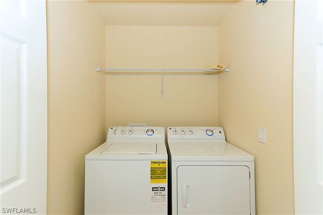 9554 Trevi CT 4713, Naples, FL 34113