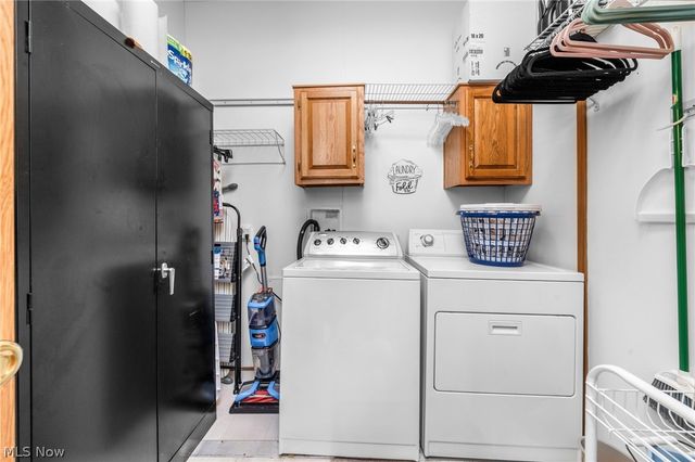 43 Periwinkle Drive, Olmsted Twp, OH 44138