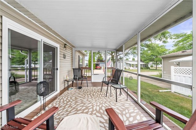 43 Periwinkle Drive, Olmsted Twp, OH 44138