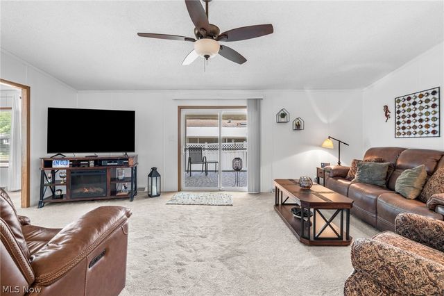43 Periwinkle Drive, Olmsted Twp, OH 44138