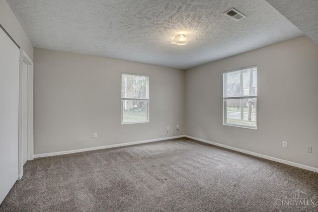 5547 Kirby Avenue, Cincinnati, OH 45239