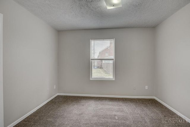 5547 Kirby Avenue, Cincinnati, OH 45239