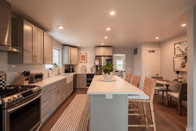 1930 Stockton St, Napa, CA 94559