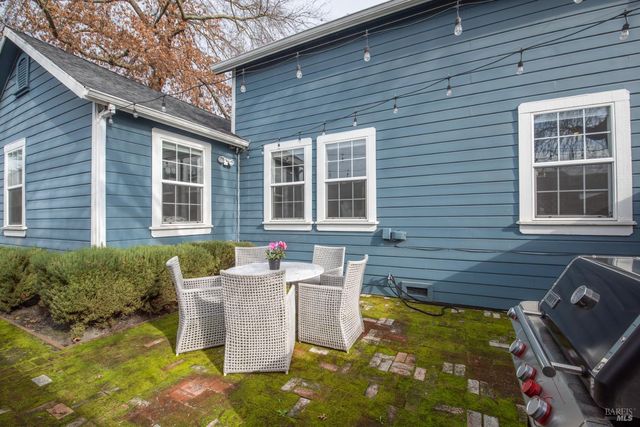 1930 Stockton St, Napa, CA 94559