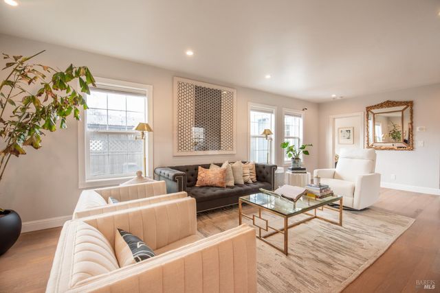 1930 Stockton St, Napa, CA 94559