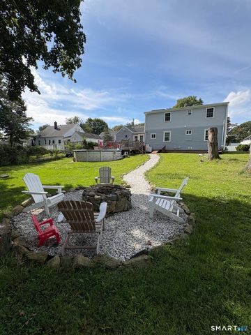 350 Roger Williams Road, Bridgeport, CT 06610