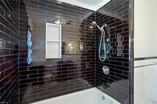 811 Park PL, Hampton, VA 23669