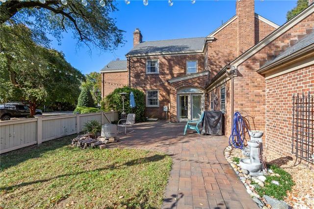811 Park PL, Hampton, VA 23669