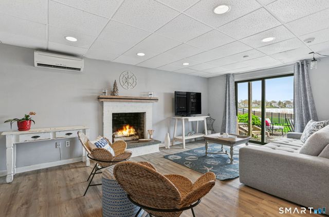 580 Housatonic Avenue, Stratford, CT 06615