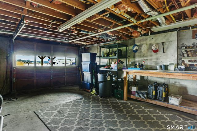 580 Housatonic Avenue, Stratford, CT 06615