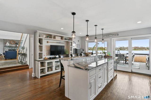 580 Housatonic Avenue, Stratford, CT 06615