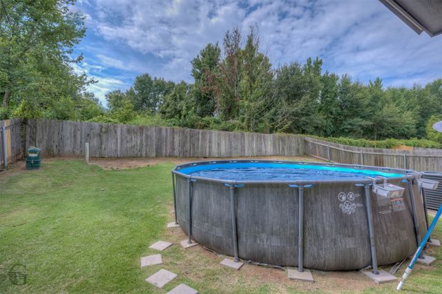 334 Wood Springs, Haughton, LA 71037