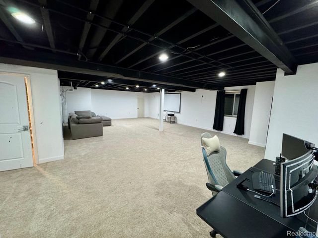 47630 Fowler Creek Drive, Canton Charter Township, MI 48188