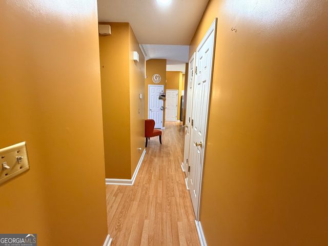 1585 Glen Rose Court, Lawrenceville, GA 30043