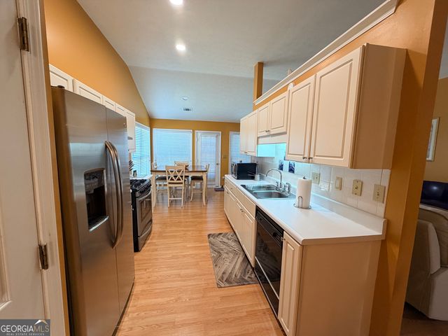 1585 Glen Rose Court, Lawrenceville, GA 30043