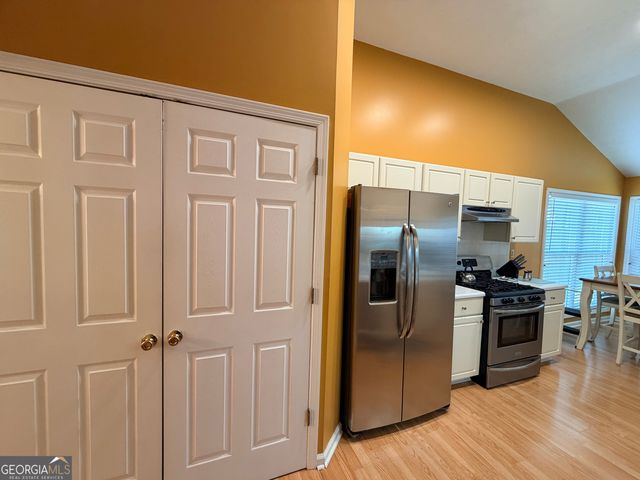 1585 Glen Rose Court, Lawrenceville, GA 30043