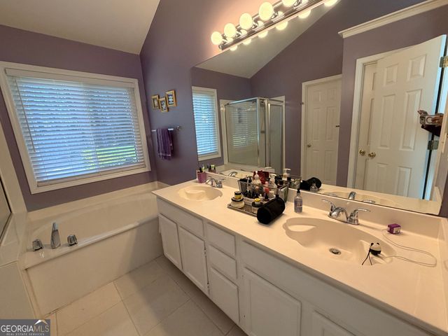 1585 Glen Rose Court, Lawrenceville, GA 30043