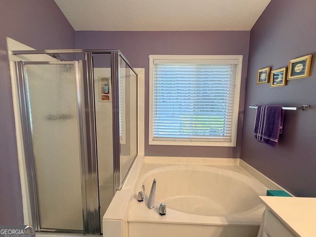 1585 Glen Rose Court, Lawrenceville, GA 30043