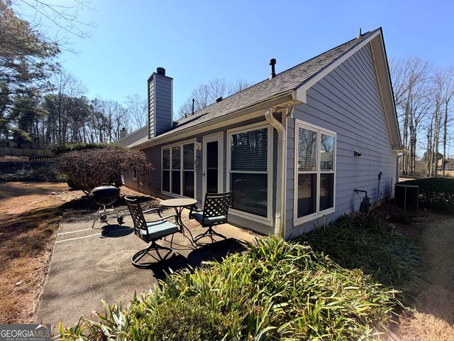 1585 Glen Rose Court, Lawrenceville, GA 30043