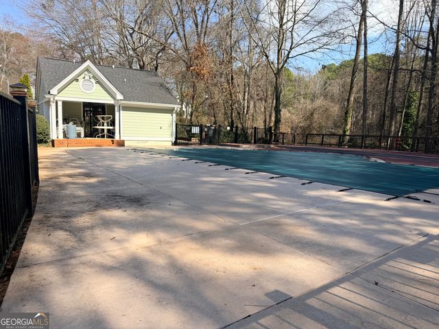 1585 Glen Rose Court, Lawrenceville, GA 30043