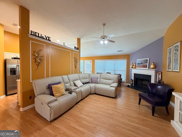 1585 Glen Rose Court, Lawrenceville, GA 30043