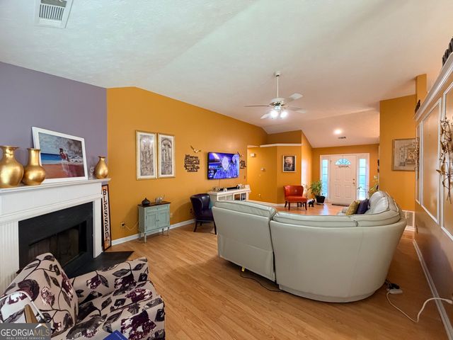 1585 Glen Rose Court, Lawrenceville, GA 30043