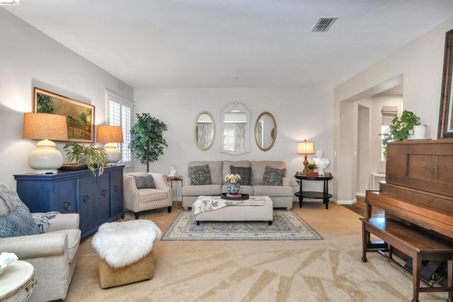 738 Campanello Way, Brentwood, CA 94513