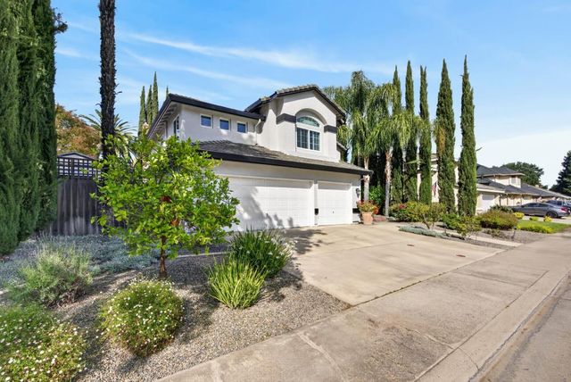 8765 Cooperston Way, Elk Grove, CA 95624