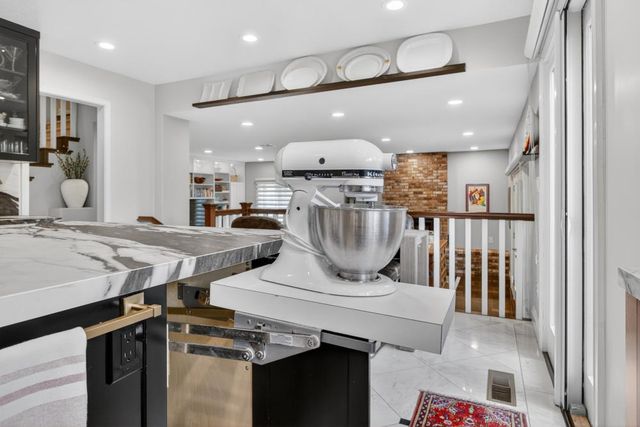 8765 Cooperston Way, Elk Grove, CA 95624