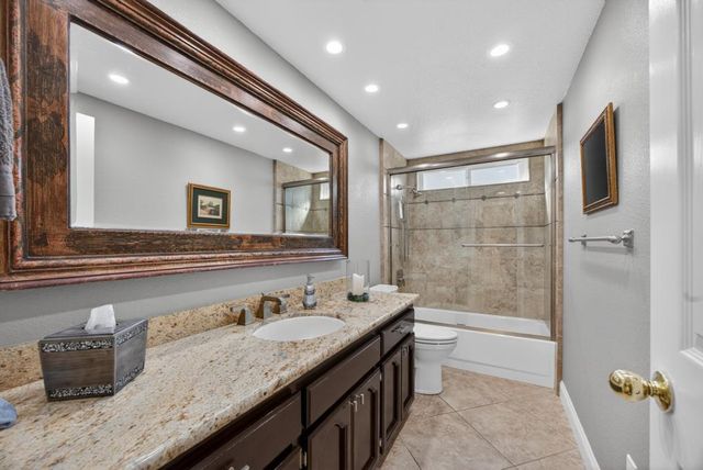 8765 Cooperston Way, Elk Grove, CA 95624