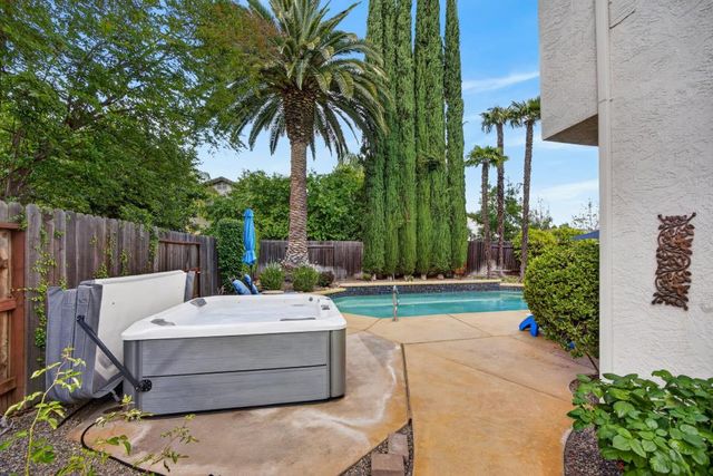 8765 Cooperston Way, Elk Grove, CA 95624