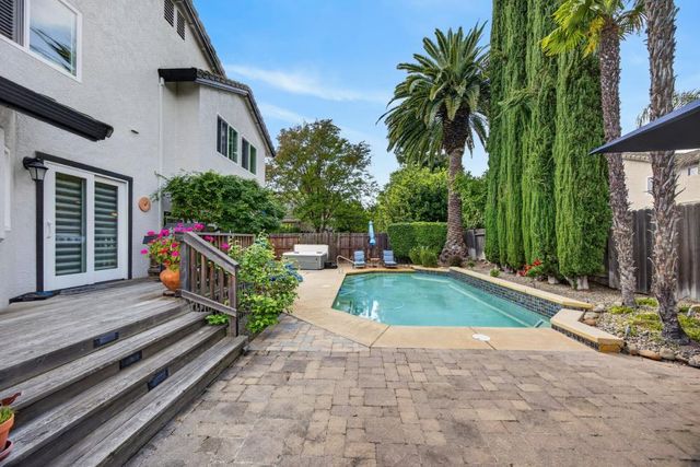 8765 Cooperston Way, Elk Grove, CA 95624