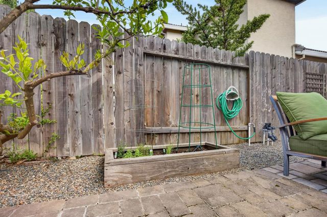 8765 Cooperston Way, Elk Grove, CA 95624