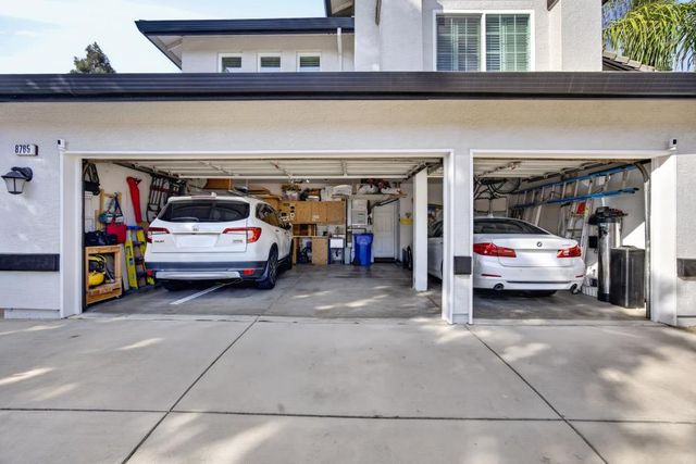 8765 Cooperston Way, Elk Grove, CA 95624