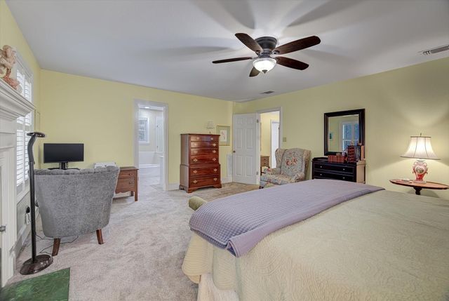 103 Strawberry Drive, Lake Jackson, TX 77566