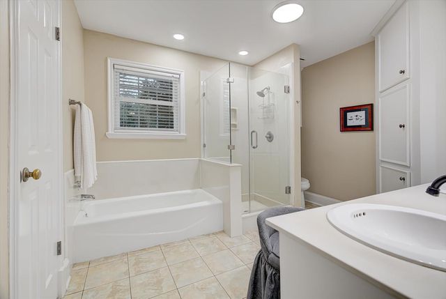 103 Strawberry Drive, Lake Jackson, TX 77566