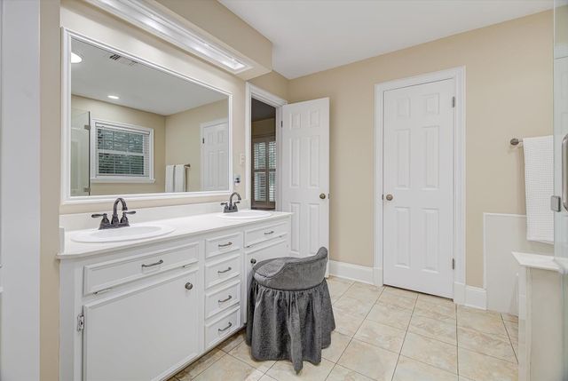 103 Strawberry Drive, Lake Jackson, TX 77566